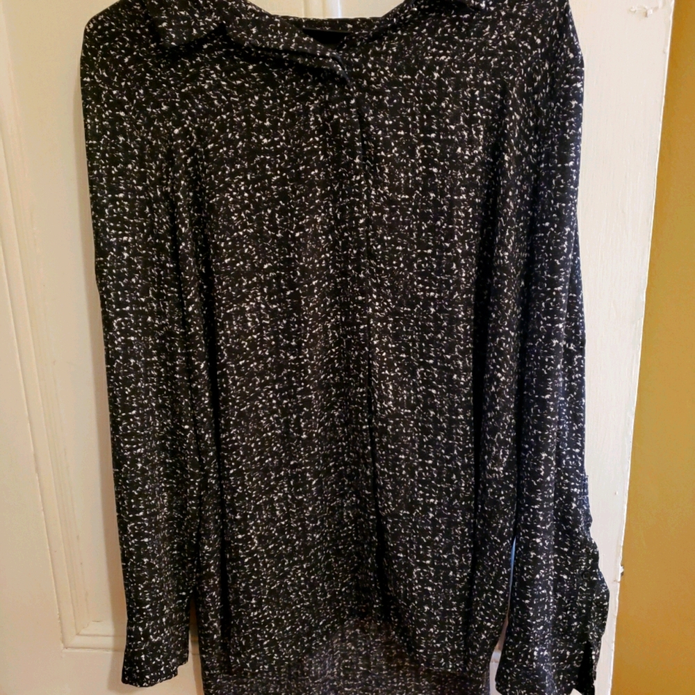 XXL black and white dress shirt